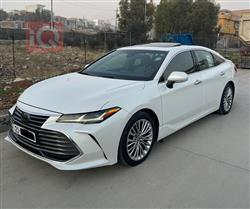 تويوتا أفالون